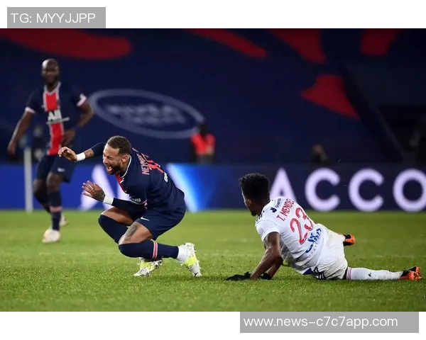 勒沃库森主帅称巴黎圣日耳曼为世界顶级球队本场欧冠挑战艰巨